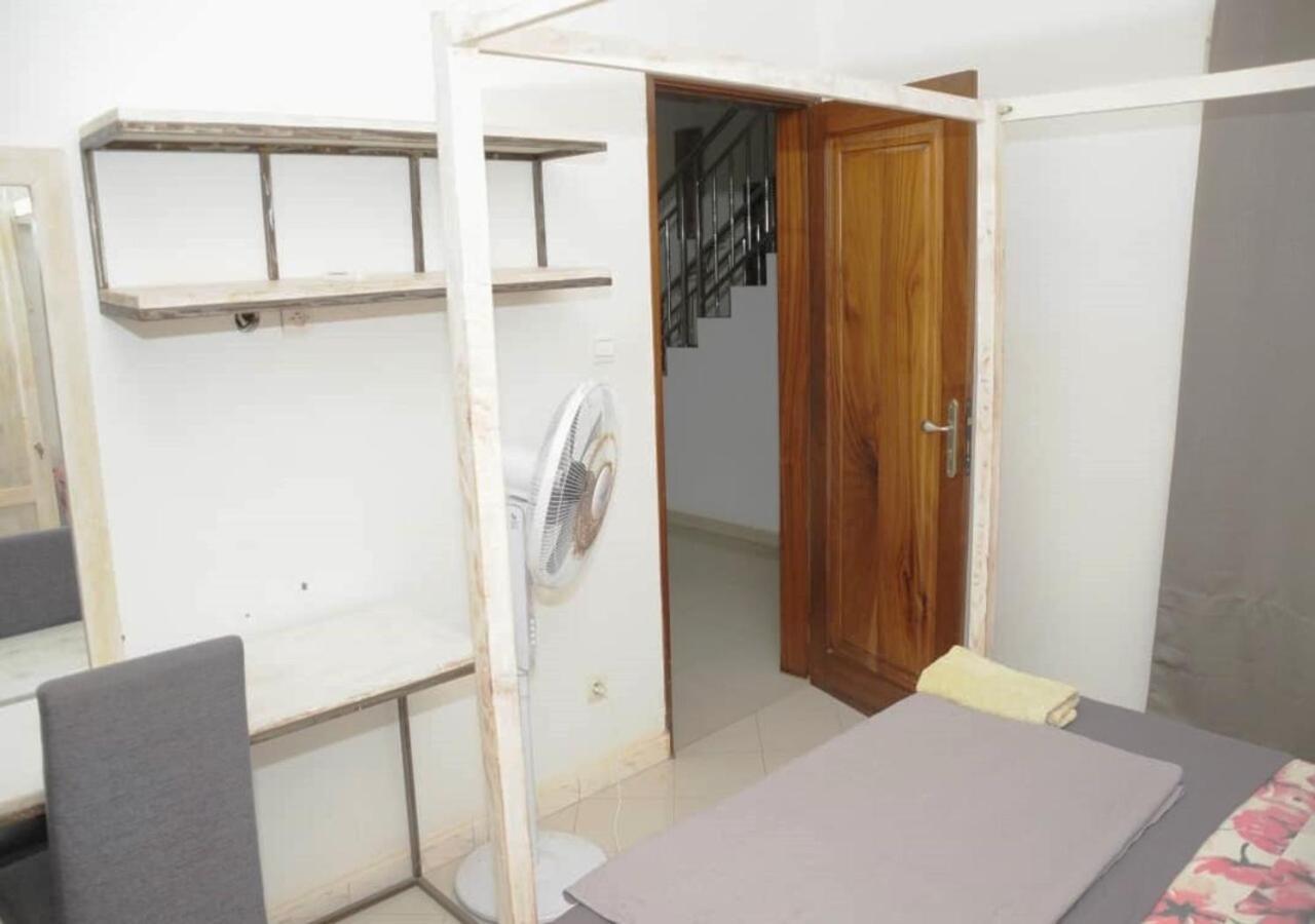 Chez Ouly Daire Dakar Dış mekan fotoğraf