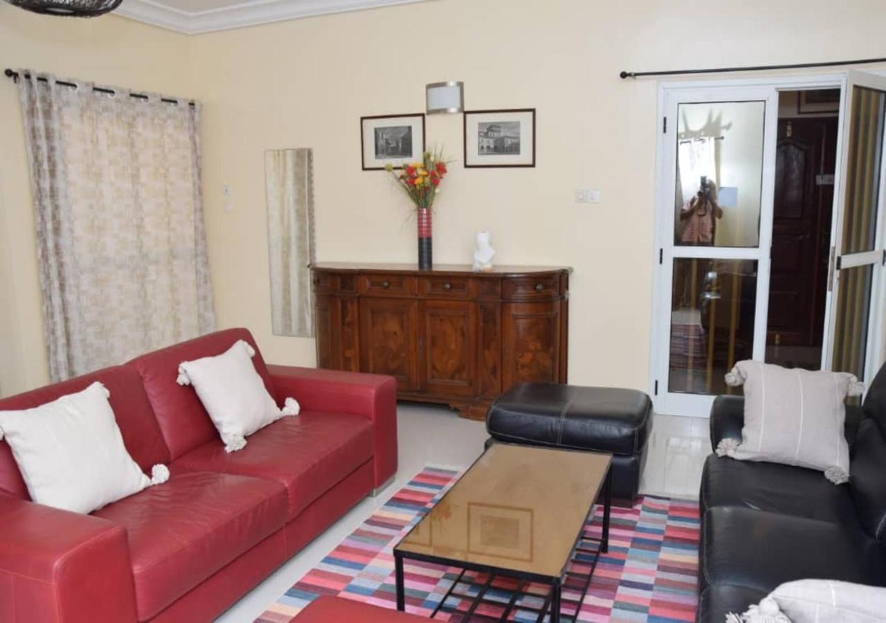 Chez Ouly Daire Dakar Dış mekan fotoğraf