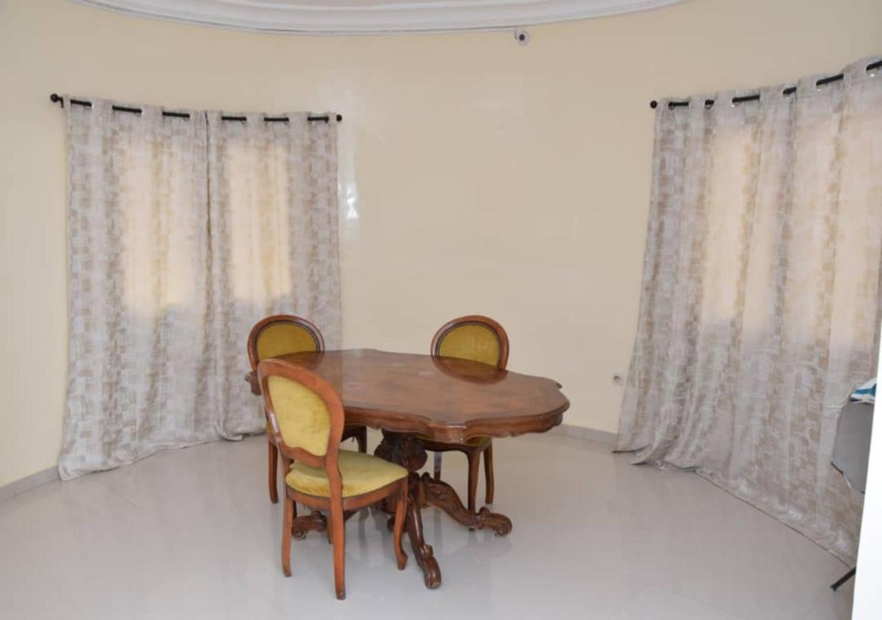 Chez Ouly Daire Dakar Dış mekan fotoğraf